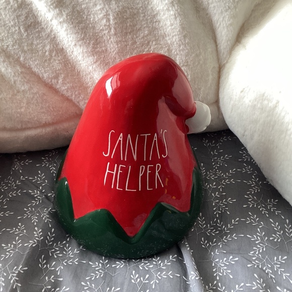 Rae Dunn Santa’s helper - Picture 1 of 1